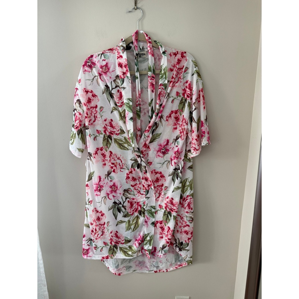 Show Me Your Mumu Floral Robe Pink Green White Short Sleeve Wrap OS